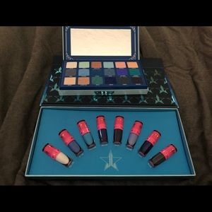 Jeffree Star Blue Blood palette and liquid lip set